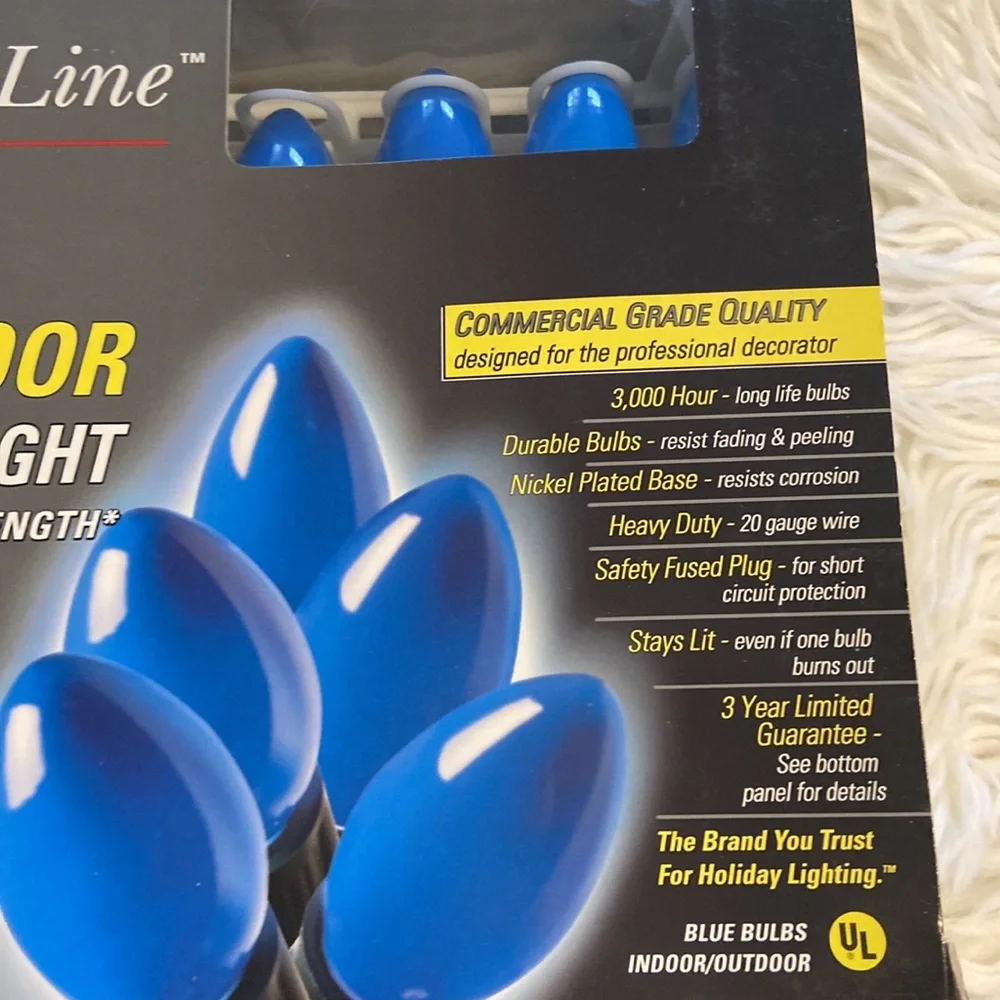 GE 30 OUTDOOR C-9 GLOW BRIGHT 29ft LIGHTED LENGHT LIGHTS TWO PACK COLOR BLUE